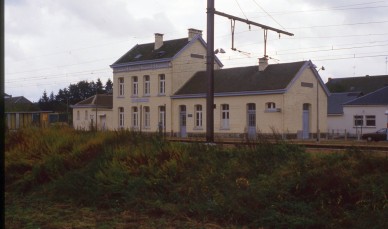 HOUDEMONT  DIA 84-12595.jpg